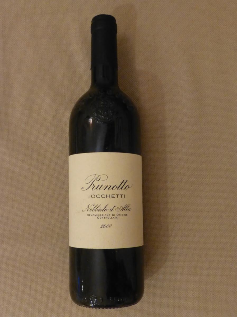Rượu vang Ý Prunotto Occhetti Nebbiolo d''Alba DOCG