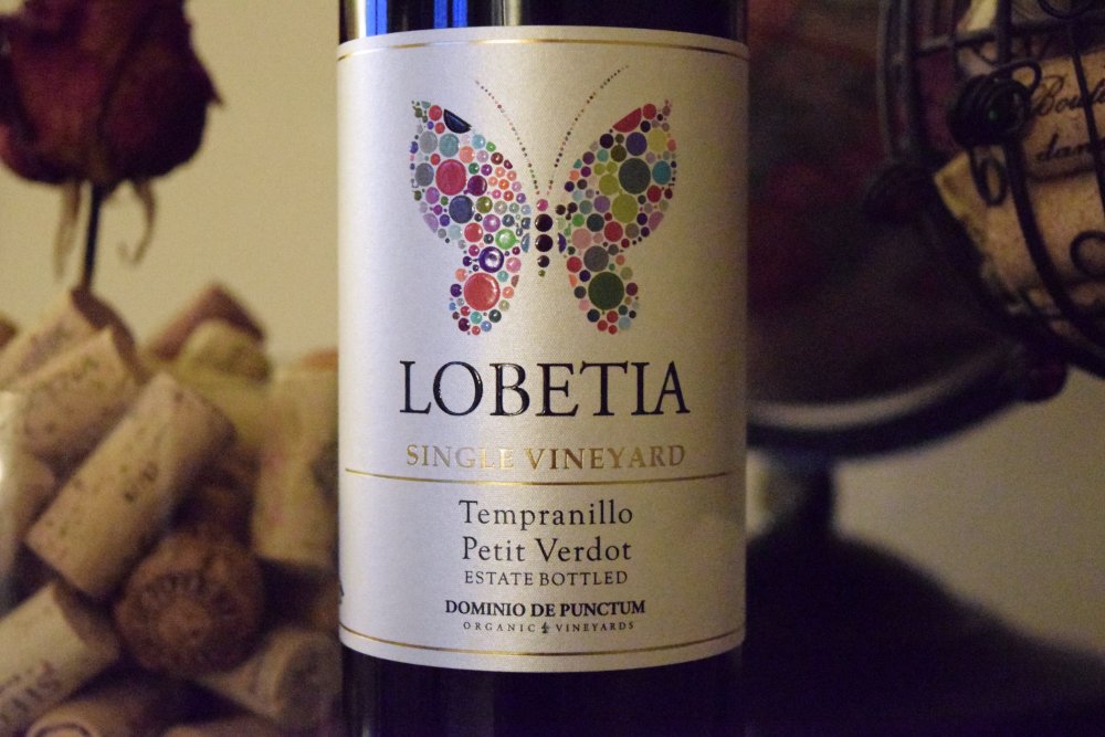 Rượu vang Tây Ban Nha Lobetia Tempranillo - Petit Verdot